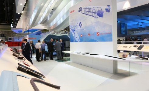 hutchinson paris air show 2017